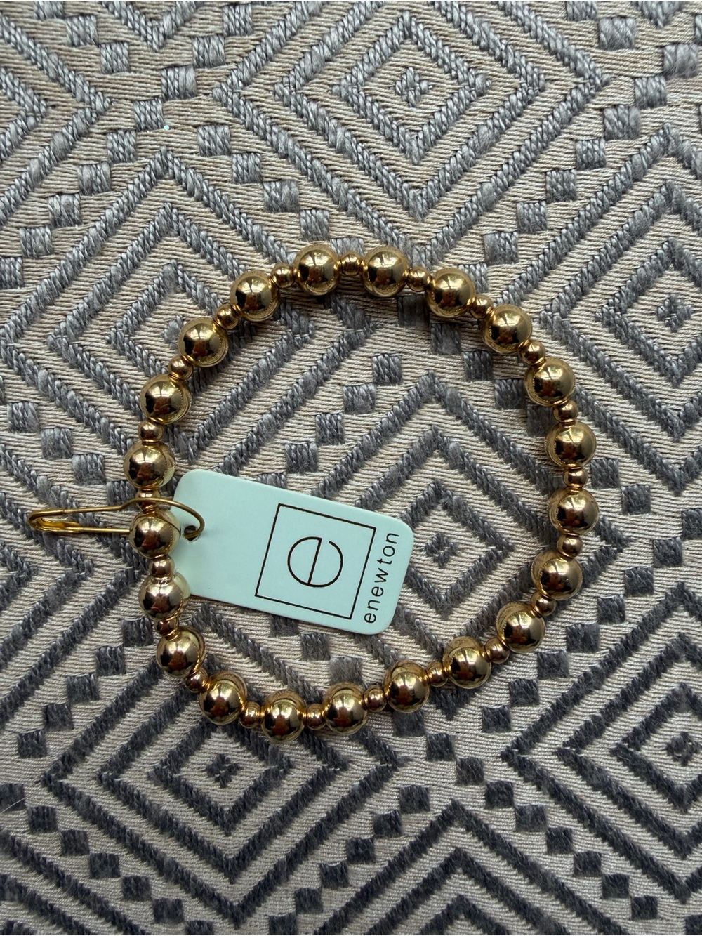 ENEWTON CLASSIC GRATEFUL PATTERN 6MM BEAD BRACELET – GOLD
